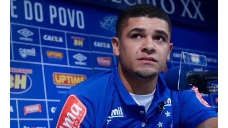 Dívida por Denilson agrava situação e Cruzeiro pode parar na Série C