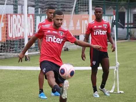Athletico encaminha contratação de atacante do São Paulo