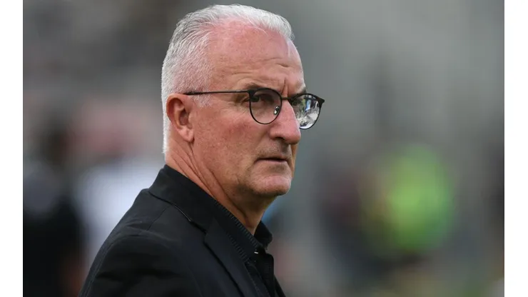 Athletico: Dorival relaciona 23 jogadores para decisão do Paranaense