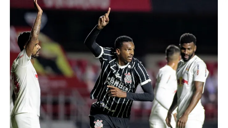 Quarta força? Jô relembra polêmica de 2017 no Corinthians