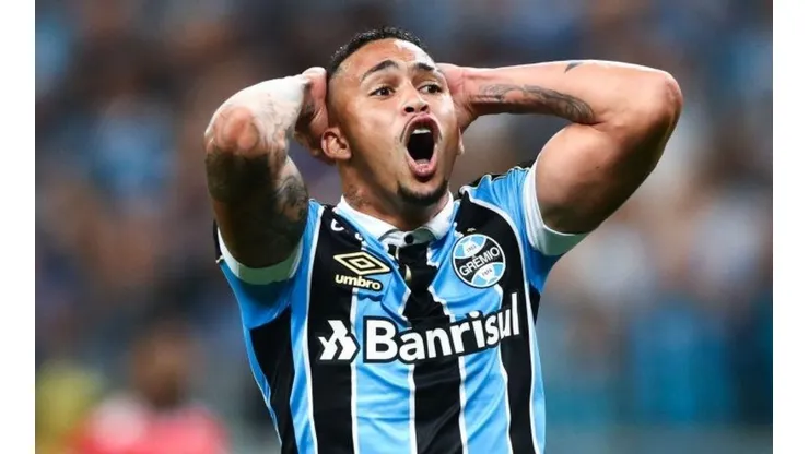 Luciano não vem aproveitando as oportunidades.