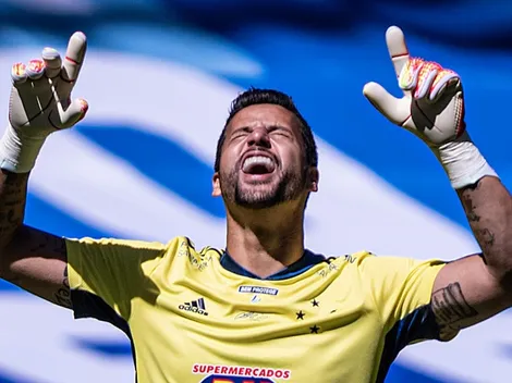 Sem Fábio, Enderson surpreende em escalação do Cruzeiro