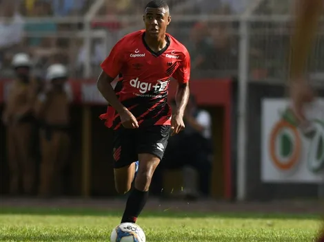 Erick vira desfalque no Athletico e tem prazo para retornar