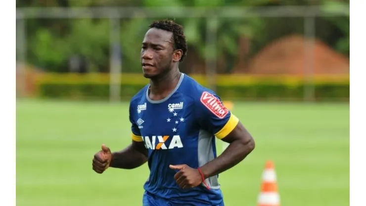 Cruzeiro acerta acordo de R$ 9,3 milhões pela compra de Caicedo