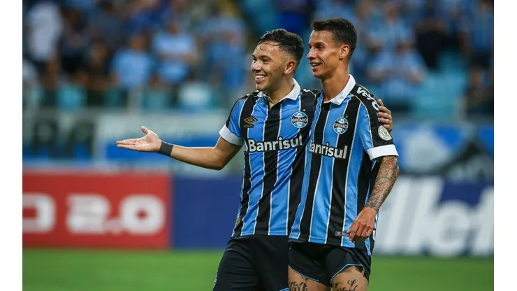 Cruzeiro inicia negociação para contratar atacante do Grêmio