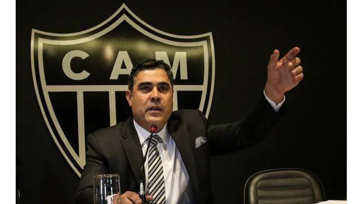 Sérgio Sette Câmara surpreende torcida do Galo e anuncia reforço