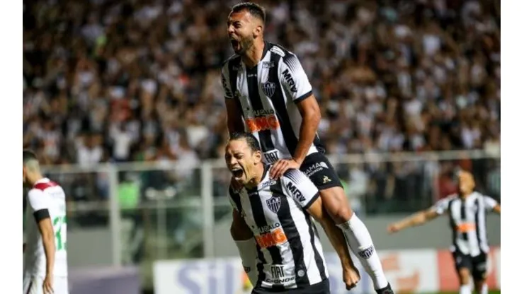 Ricardo Oliveira e volante preterido por Sampaoli estão de saída do Galo