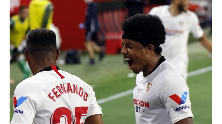Zagueiro do Sevilla é observado pelo Real Madrid