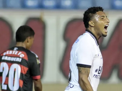 Éderson ganha moral e "cava vaga" no time do Corinthians