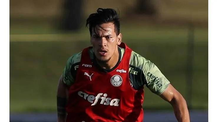 Após nova proposta, Gustavo Gómez decide permanecer no Palmeiras