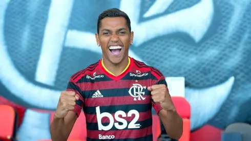 Pedro Rocha mira uma vaga na equipe titular do Flamengo