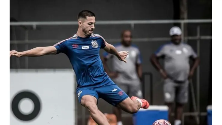 Jean Mota mira volta por cima no Santos