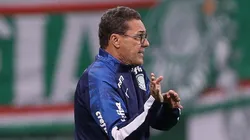 Luxemburgo detalha escolha ofensiva e torcida não perdoa decisão do treinador