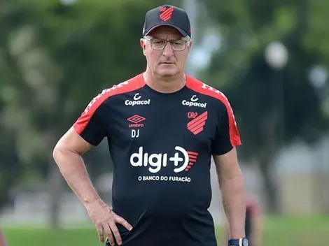 Dorival coloca o 'dedo na ferida' sobre atuações do Athletico
