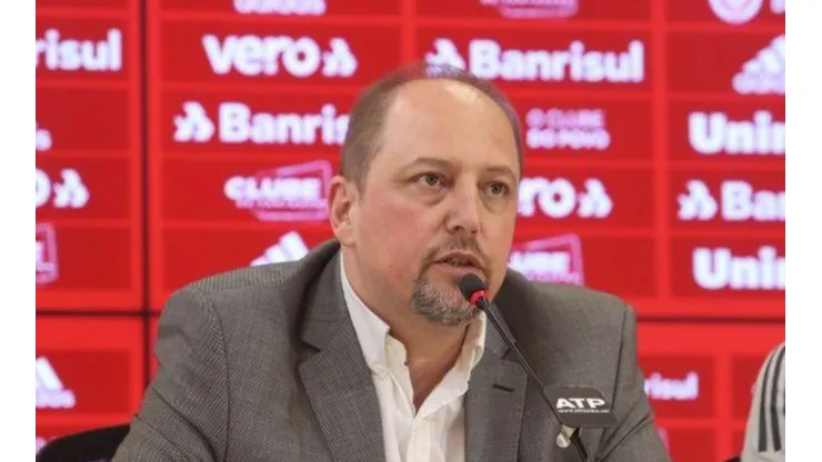 Com falta de estádios, Barcellos quer tirar Inter do RS nas finais do Gauchão