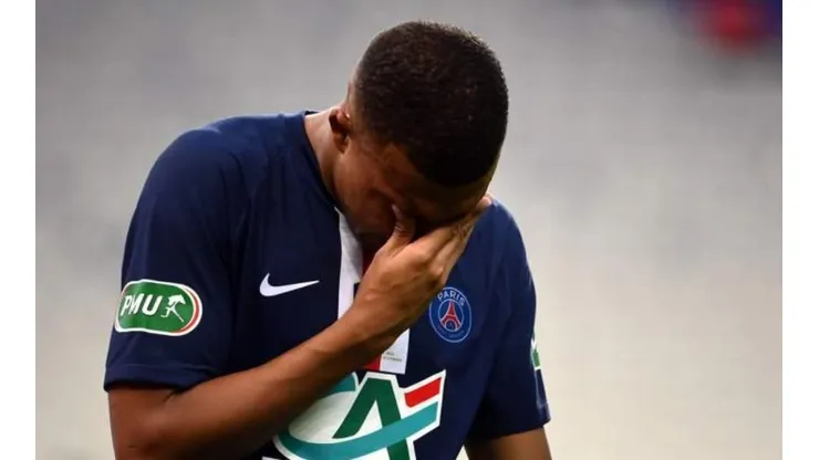 Mbappé está fora da partida contra a Atalanta