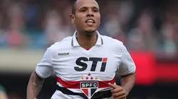 Luís Fabiano cogita retorno ao São Paulo