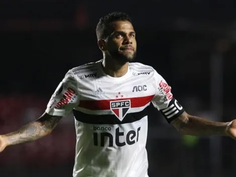 Daniel Alves coloca Fernando Diniz à frente de Guardiola e Tite