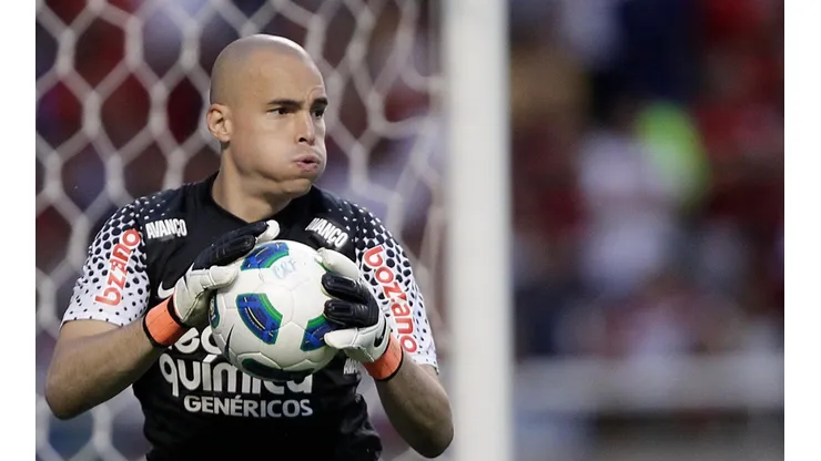 Julio Cesar não se intimida em enfrentar o Corinthians