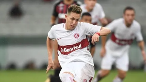 Richard é oferecido ao Vasco e tem situação definida