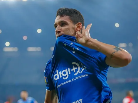 Thiago Neves zoa Galo nas redes sociais e é criticado por cruzeirenses