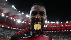 Gerson nega saída para a Europa e projeta renovação no Flamengo