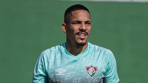 Após pedido de Jorge Jesus, Benfica-POR estuda investida em Gilberto