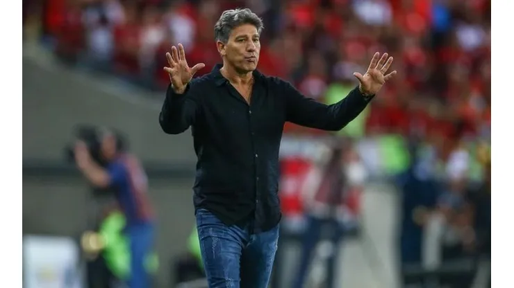 Renato define escalação do Grêmio para o clássico gaúcho