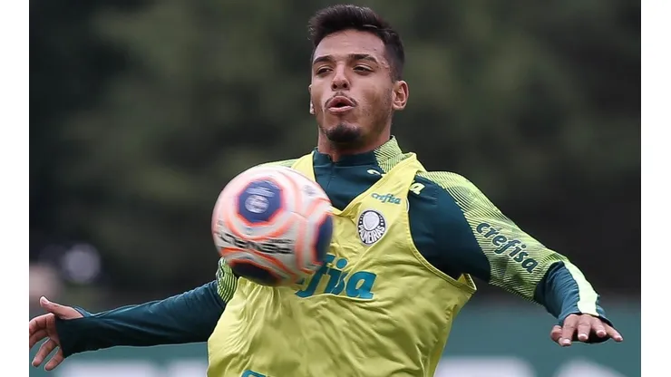 Gabriel Menino é a novidade do Palmeiras contra o Corinthians