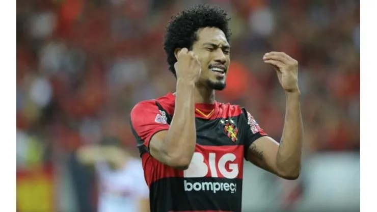 Brocador desabafa após gol feito perdido no fim e aponta 'culpado' por vexame do Sport: "Fez a gente ser eliminado"