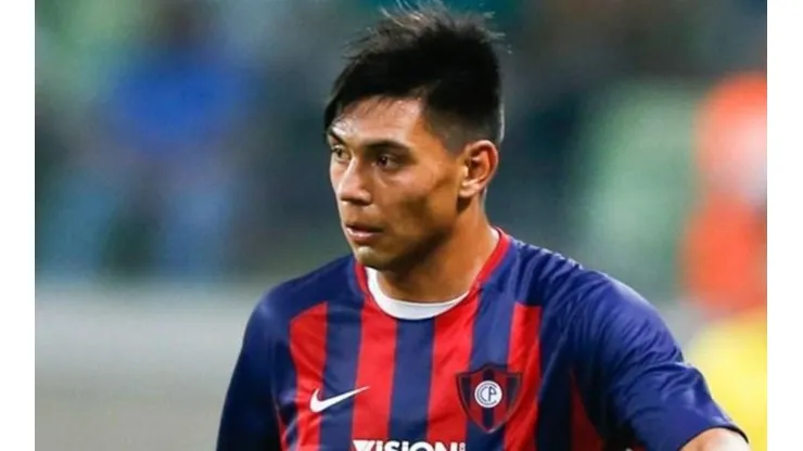 Cerro Porneño deseja negociar Santiago Arzamendia e aguarda oferta