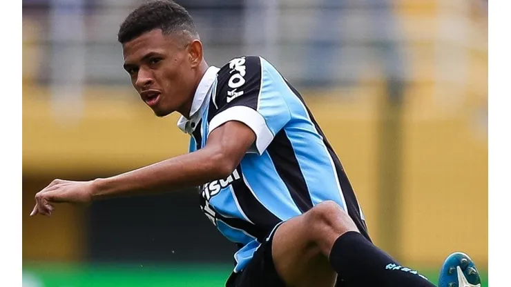 Diego Rosa pode deixar o Grêmio.