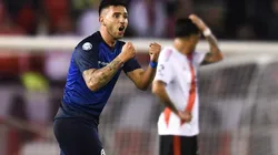Coudet entra em ação por 'chapéu' do Inter no Galo por Bustos