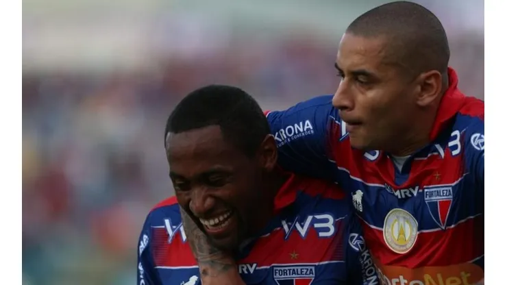Sem Tinga, Ceni define Fortaleza no 4-2-4 para ir à final do Cearense