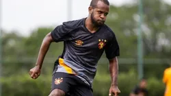Phillip aponta disputa de posição no ataque do Sport