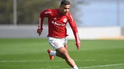 Eduardo Coudet avaliará Pottker e mais 4 reforços caseiros do Internacional