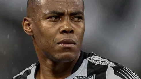 Ex-Corinthians, Fla e Galo, Elias é sondado pelo Botafogo