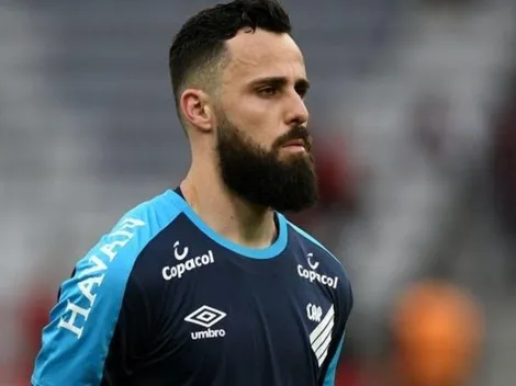 Empresário de Jandrei se pronuncia sobre possível acerto com o Galo