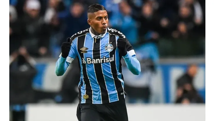 Jean Pyerre quer recuperar a vaga de titular no Grêmio