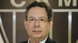 Lásaro Cândido revela valor da multa rescisória de Sampaoli