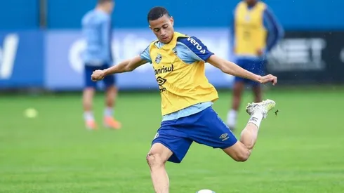 Grêmio recebe oferta de R$ 15 milhões por Patrick e encaminha o futuro do jogador