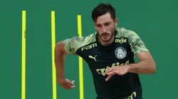 Palmeiras vê Milan fazer nova investida por Viña