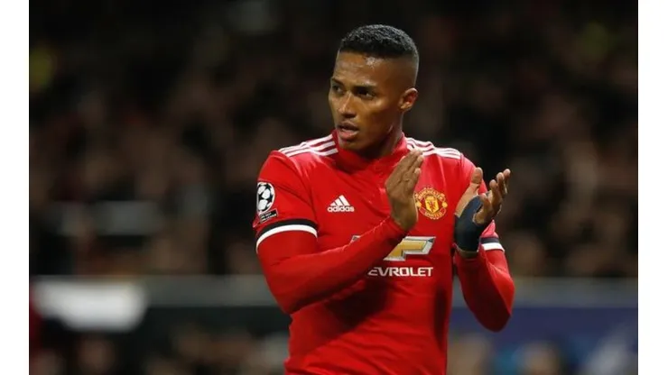 Antonio Valencia é oferecido ao São Paulo