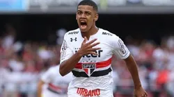 Brenner vai bem em coletivo e pode aparecer no São Paulo