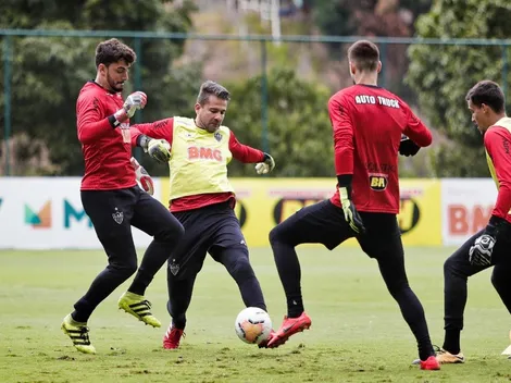 Sampaoli tem reunião com diretoria do Atlético e define goleiro titular