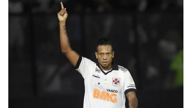 Ramon se protege e encontra substituto de Guarín no Vasco