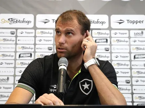 Joel Carli aciona o Botafogo na justiça