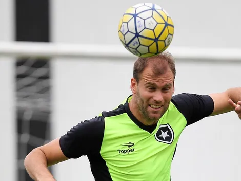 Além de Carli, mais um jogador entra com ação contra o Botafogo