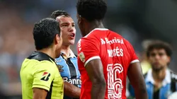 Grêmio trabalha nos bastidores visando adiar Gre-Nal