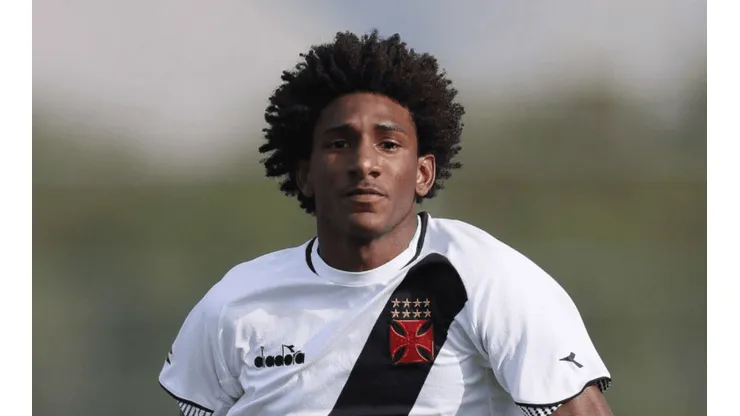 Vasco pode vender outro ativo para ficar com Talles Magno